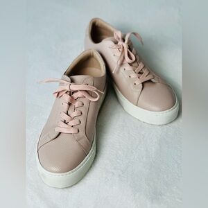 Greats Brooklyn Perforated Blush Leather Sneaker Size 10